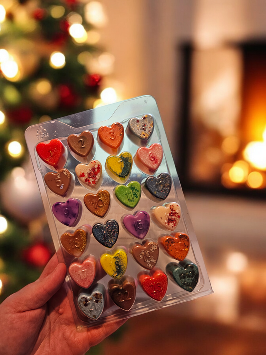 This amazing wax melt advent calendar can be ours for £8.99, 24 days of wax melts. 