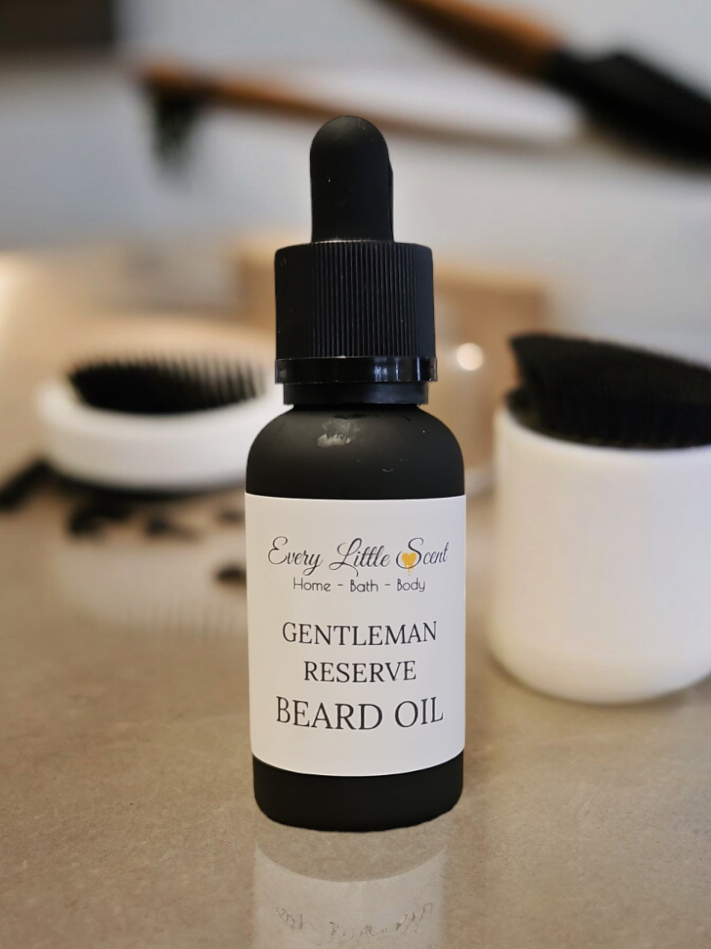 Gentleman's Reserve Luxurious Beard oil £6.49, 30ml bottle with pipette 